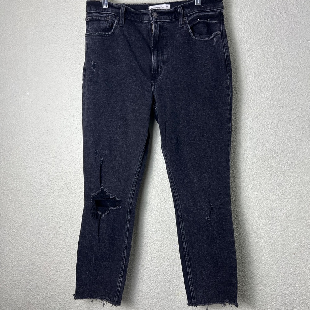 Abercrombie & Fitch The Skinny High Rise Black Distressed Jeans Size 8